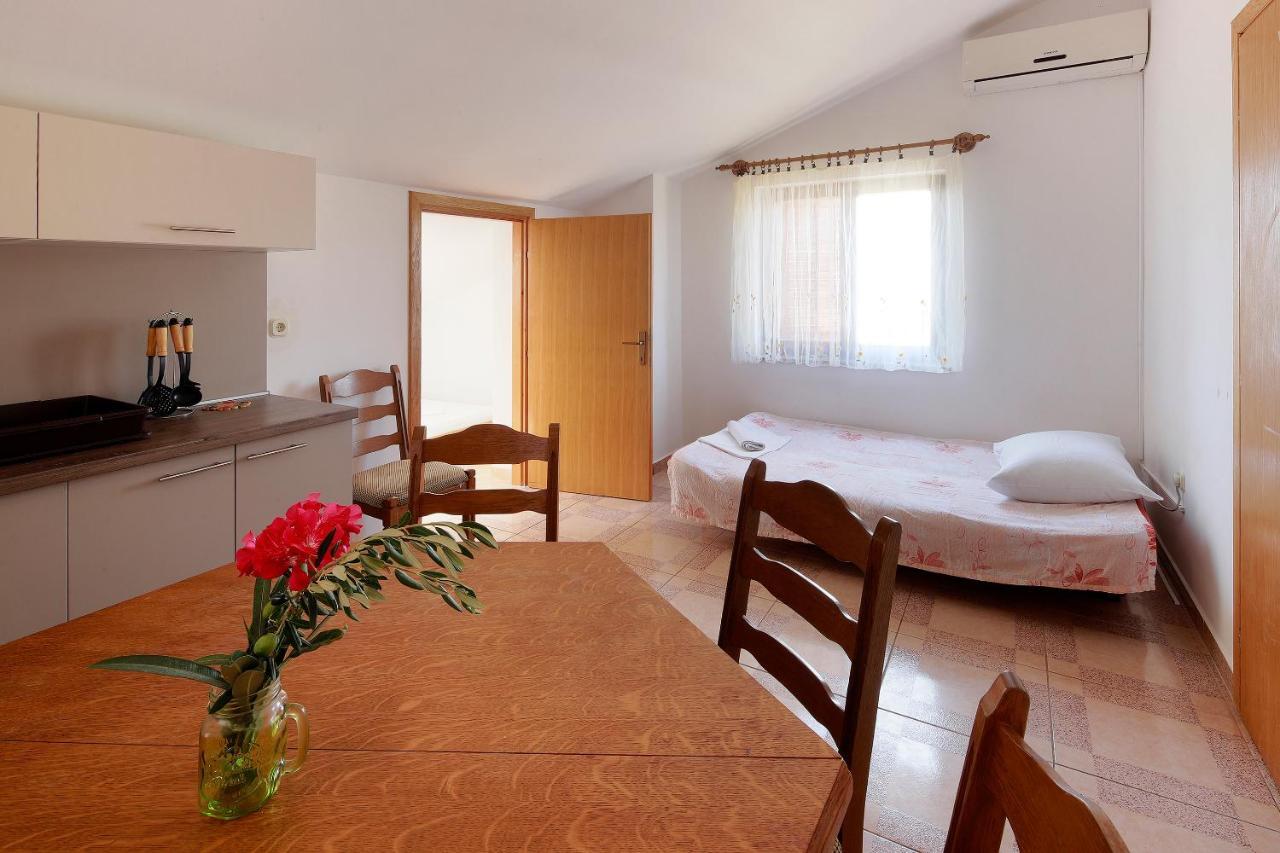 Apartments Dario Novalja Zewnętrze zdjęcie